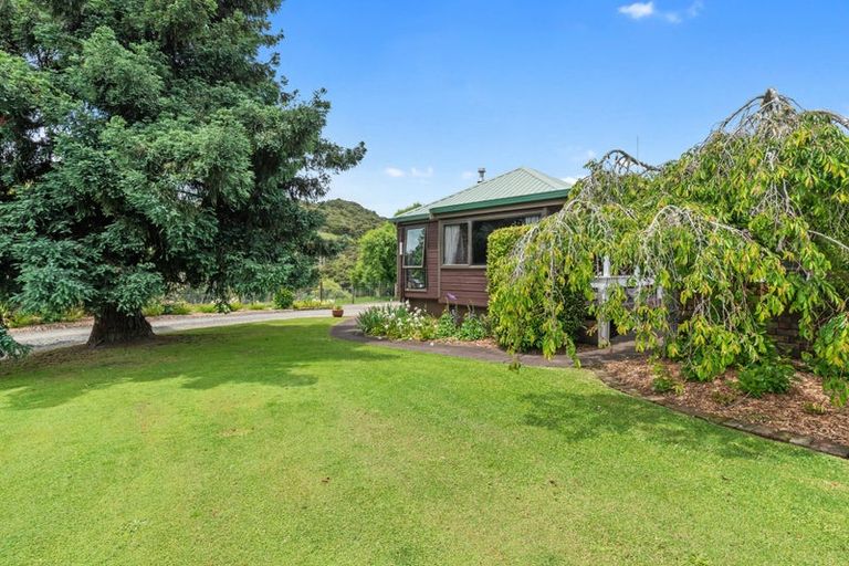 Photo of property in 279 Peak Road, Kaukapakapa, Helensville, 0875