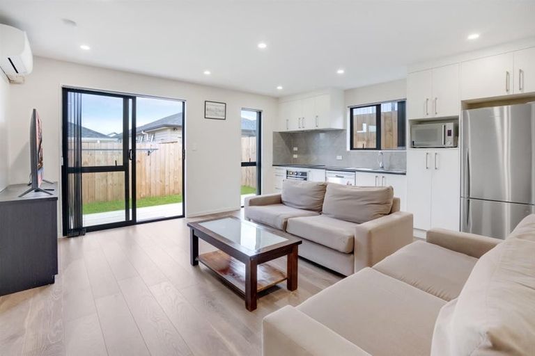 Photo of property in 8b Karihi Road, Karaka, Papakura, 2113