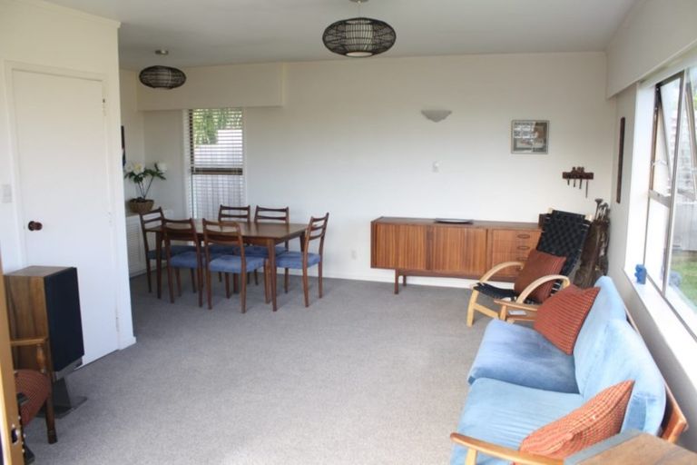 Photo of property in 1/31 Hauraki Road, Hauraki, Auckland, 0622