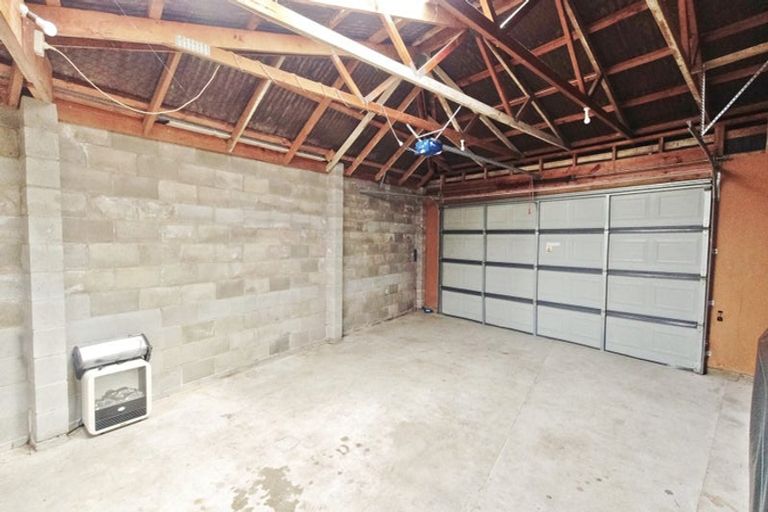 Photo of property in 24 Mccracken Avenue, Hillcrest, Hamilton, 3216