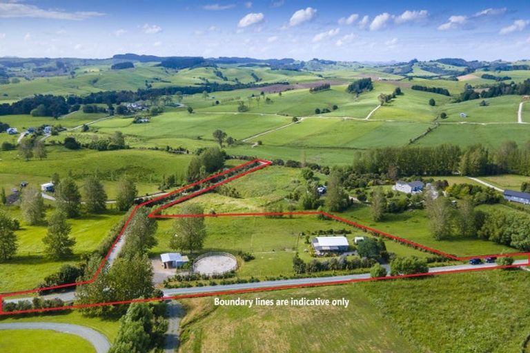 Photo of property in 39 Lara Lane, Kaiwaka, 0573