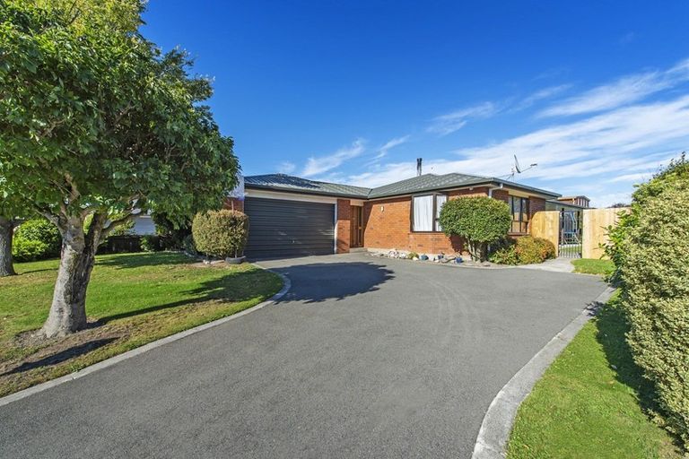 Photo of property in 3 Windsor Court, Rangiora, 7400