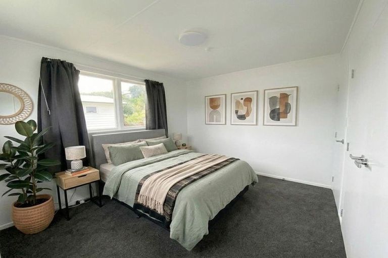 Photo of property in 32 Memorial Drive, Parahaki, Whangarei, 0112