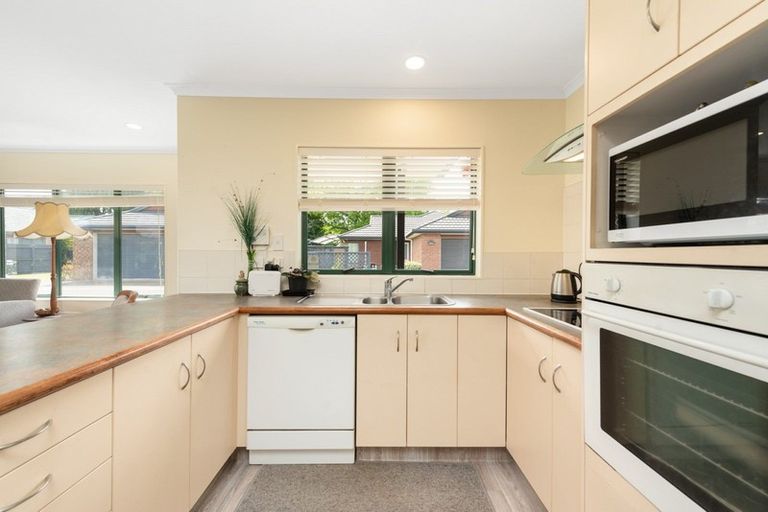 Photo of property in 9 Moffat Way, Bethlehem, Tauranga, 3110