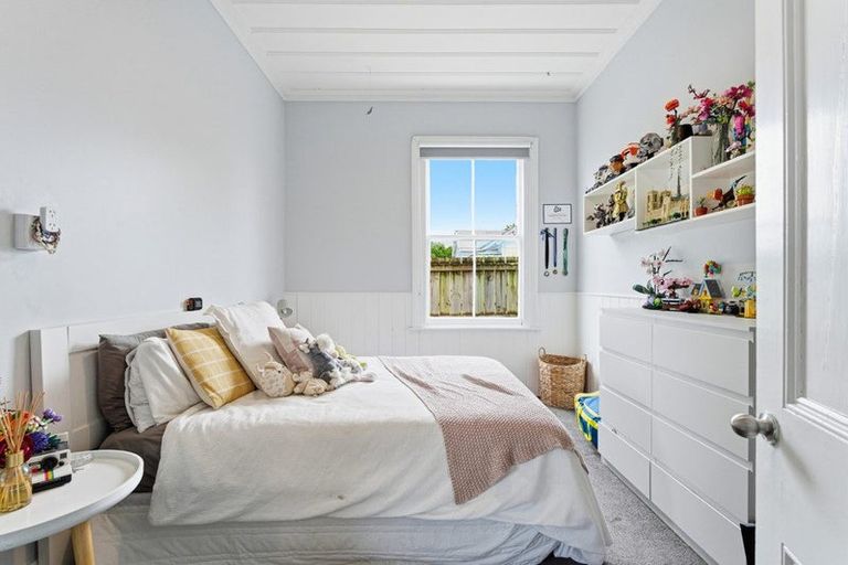 Photo of property in 16 Spier Street, Aramoho, Whanganui, 4500