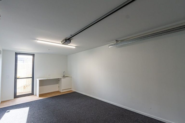 Photo of property in 4/15 Cargill Place, Richmond, Christchurch, 8013
