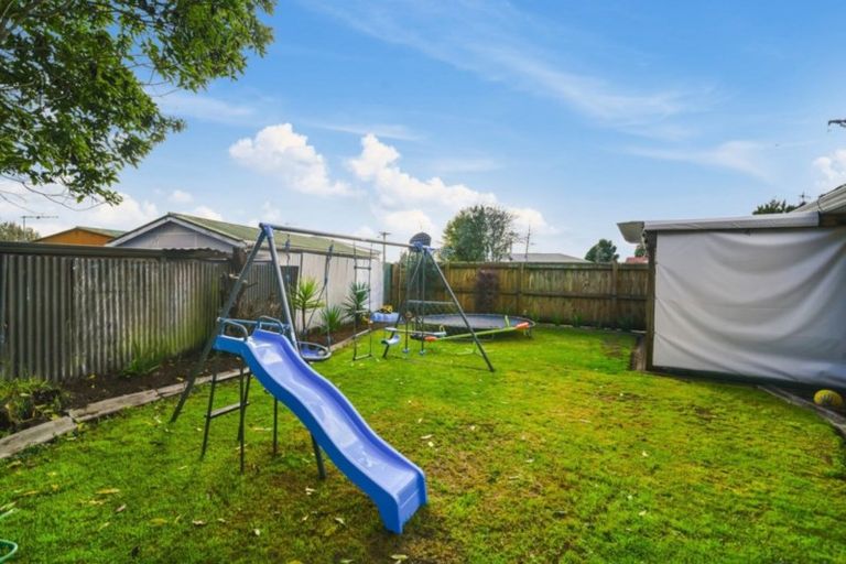 Photo of property in 9b Puweto Street, Selwyn Heights, Rotorua, 3015