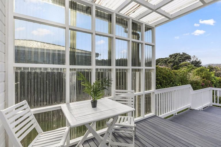 Photo of property in 43 Waiuta Street, Titahi Bay, Porirua, 5022
