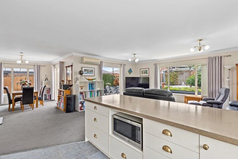 Photo of property in 19a Admiralty Place, Waikawa, Picton, 7220