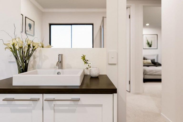 Photo of property in 12 Kerr Crescent, Patumahoe, 2679