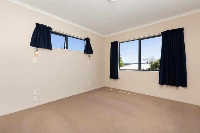 Photo of property in 11a Warwick Place, Brookfield, Tauranga, 3110