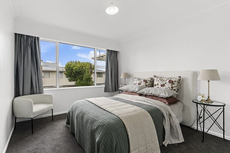 Photo of property in 388 Saint Aubyn Street, Moturoa, New Plymouth, 4310