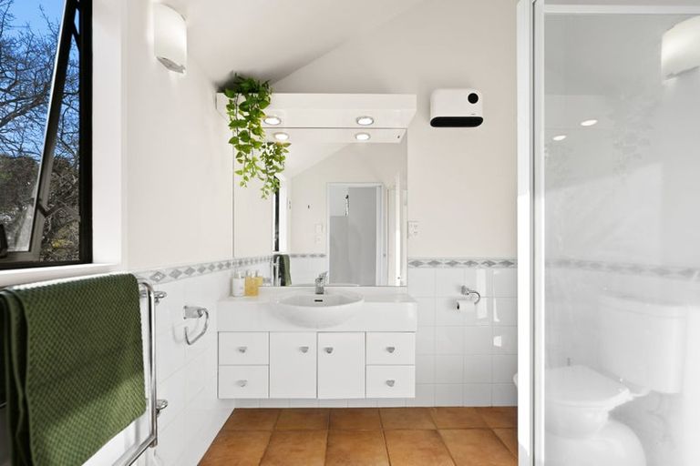 Photo of property in 23 Woodcock Road, Tamahere, Hamilton, 3283