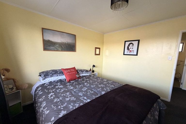 Photo of property in 102 Avon Road, Clifton, Invercargill, 9812