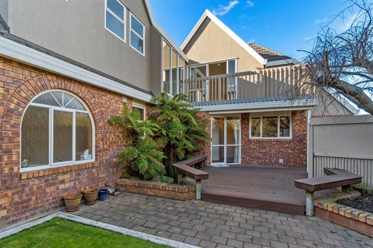 Photo of property in 2 Lancewood Drive, Halswell, Christchurch, 8025