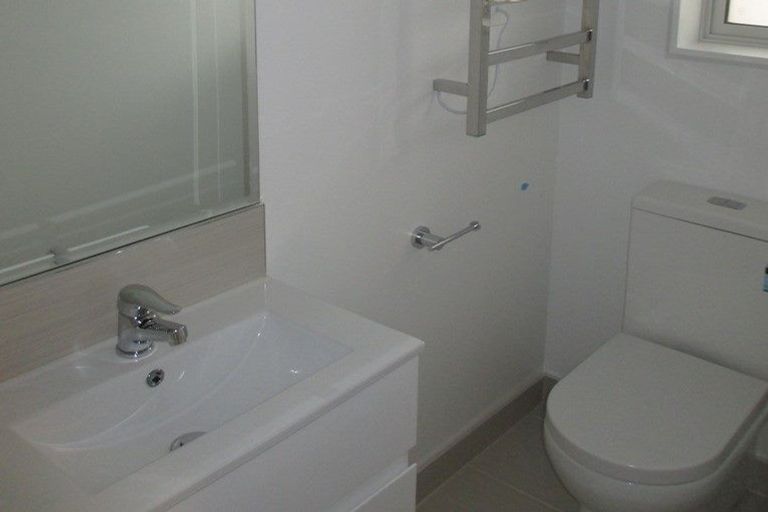 Photo of property in 2/21 Greensboro Street, Hamilton East, Hamilton, 3216