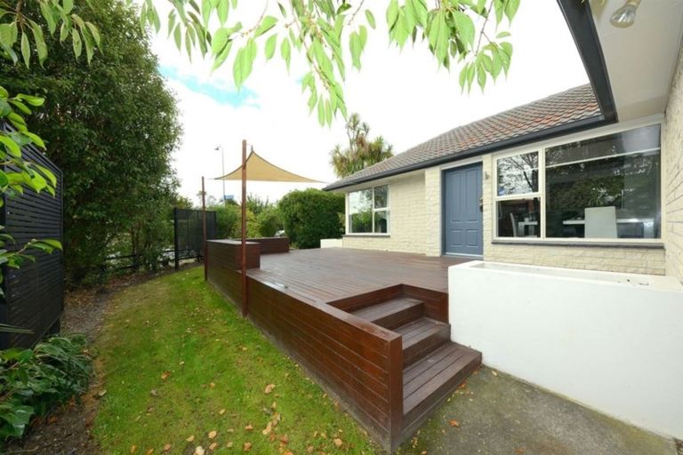 Photo of property in 102 Lowry Avenue, Redwood, Christchurch, 8051