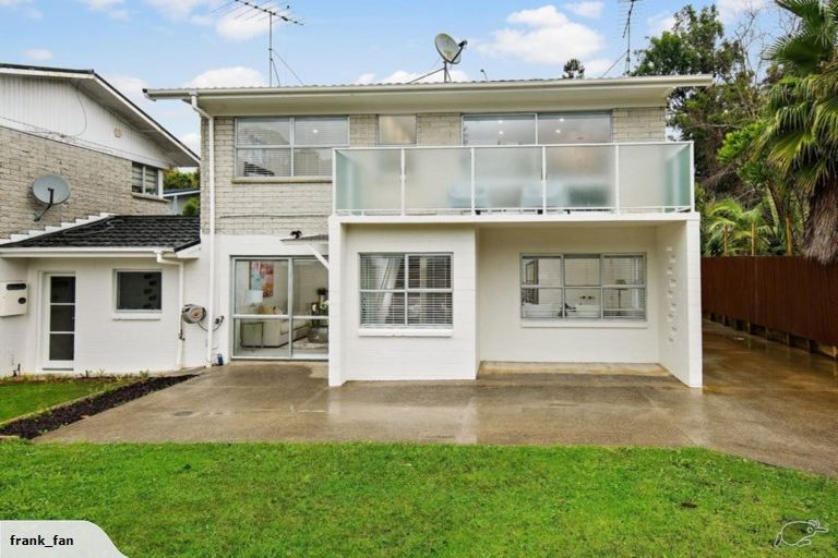 Photo of property in 1/36 Sandiacre Way, Browns Bay, Auckland, 0630