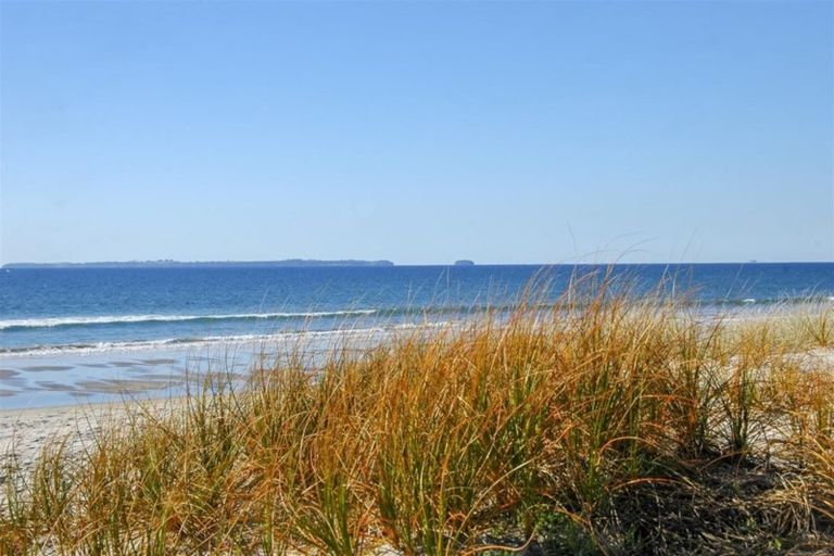 Photo of property in 122 The Boulevard, Papamoa Beach, Papamoa, 3118