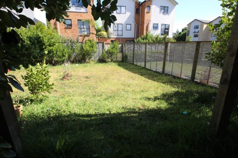 Photo of property in St Claire Village, 61/172 Mcleod Road, Te Atatu South, Auckland, 0610