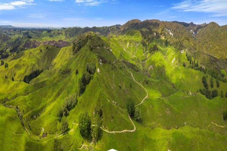 Photo of property in 839 Ruatiti Road, Raetihi, 4696