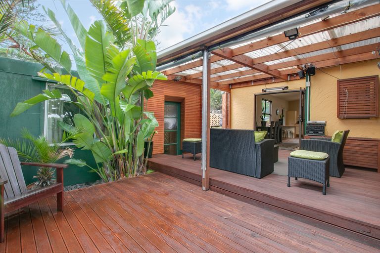 Photo of property in 90 Te Awa Avenue, Te Awa, Napier, 4110