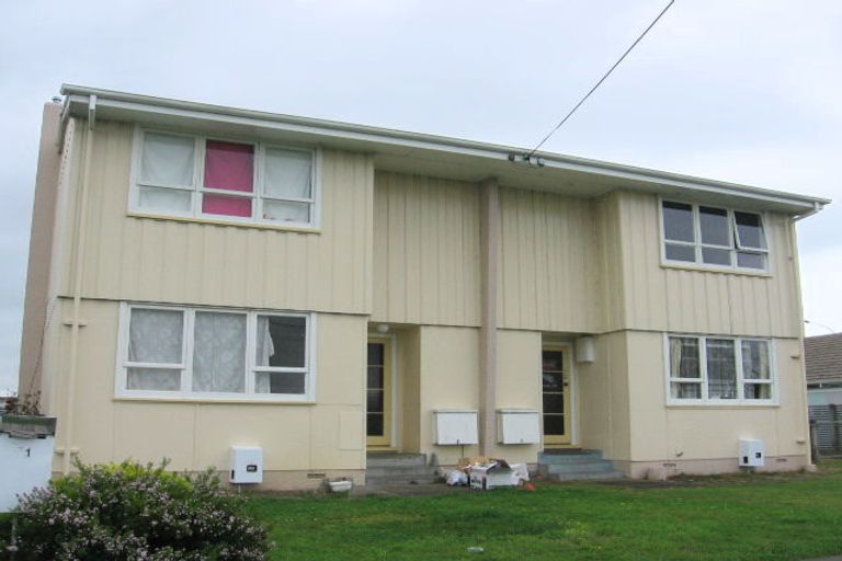 Photo of property in 61-63 Ronberg Street, Highbury, Palmerston North, 4412