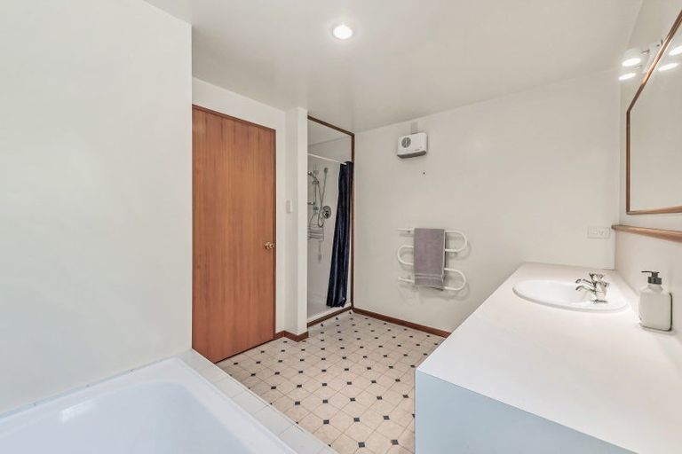 Photo of property in 11 Mountain View Place, Leeston, 7632