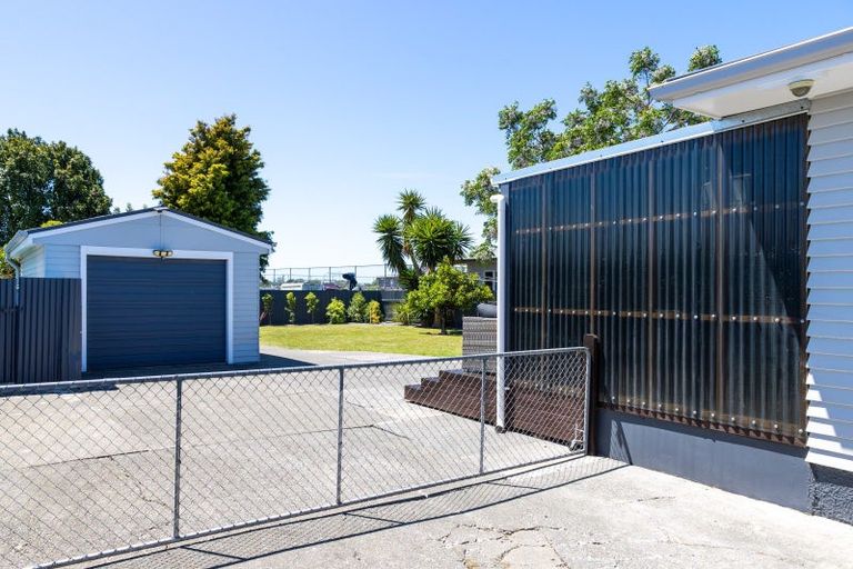 Photo of property in 4 Wycliffe Street, Onekawa, Napier, 4110