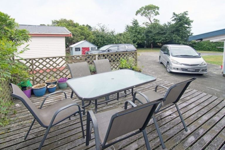 Photo of property in 72 Stanly Street, Eketahuna, 4900