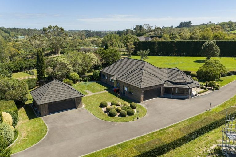 Photo of property in 138 Valley Views, Fitzherbert, Palmerston North, 4472