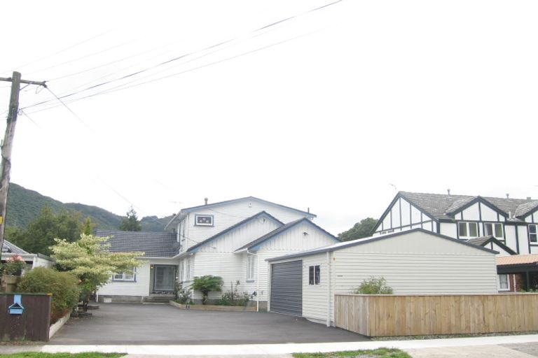 Photo of property in 35 Hudson Avenue, Ebdentown, Upper Hutt, 5018