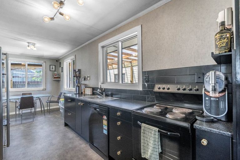 Photo of property in 88 Thornhill Street, Rockdale, Invercargill, 9812