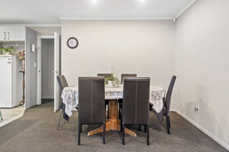 Photo of property in 4 Rowling Place, Leamington, Cambridge, 3432