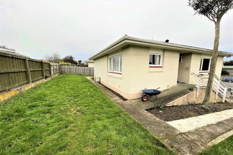 Photo of property in 5 Telfer Street, Balclutha, 9230