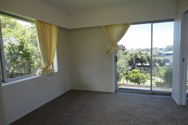 Photo of property in 2/22 Abercrombie Street, Howick, Auckland, 2014