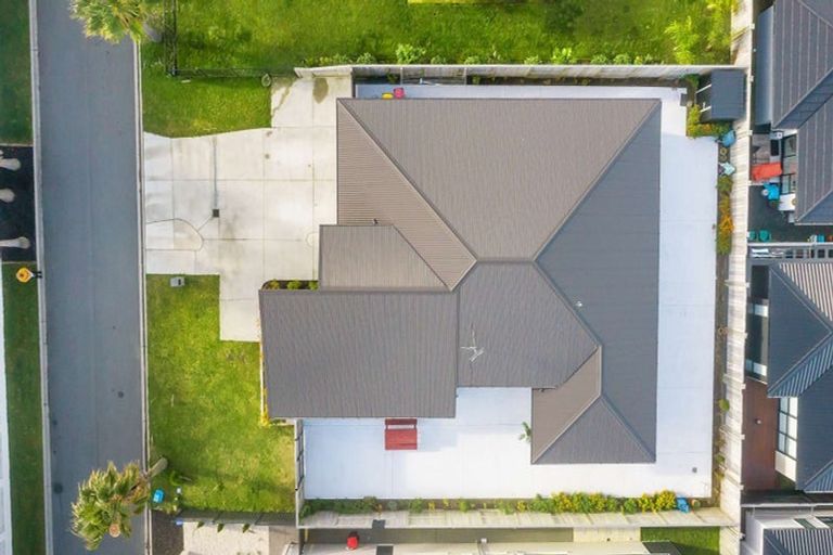 Photo of property in 18 Monilia Way, Papamoa Beach, Papamoa, 3118