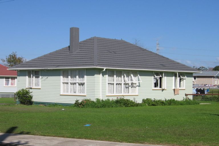 Photo of property in 39 Cobham Crescent, Otara, Auckland, 2023