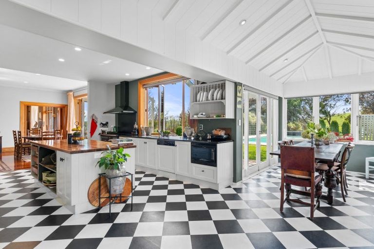 Photo of property in 8 Maungahina Road, Te Ore Ore, Masterton, 5886