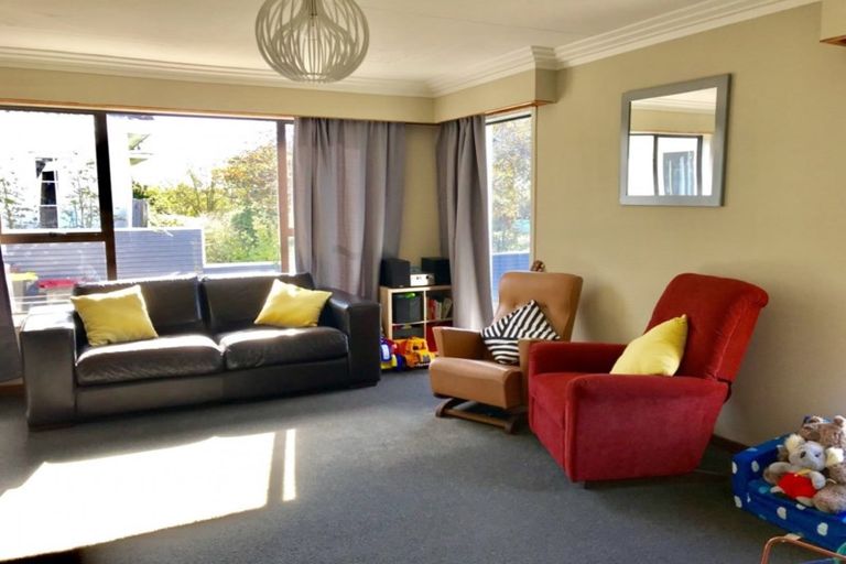 Photo of property in 76 Norwood Street, Newfield, Invercargill, 9812