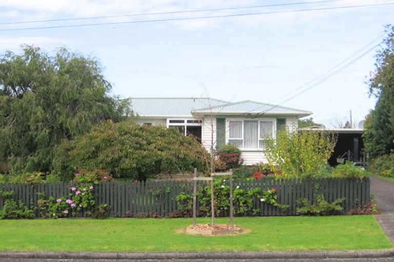 Photo of property in 5 Blossom Lane, Manurewa, Auckland, 2102