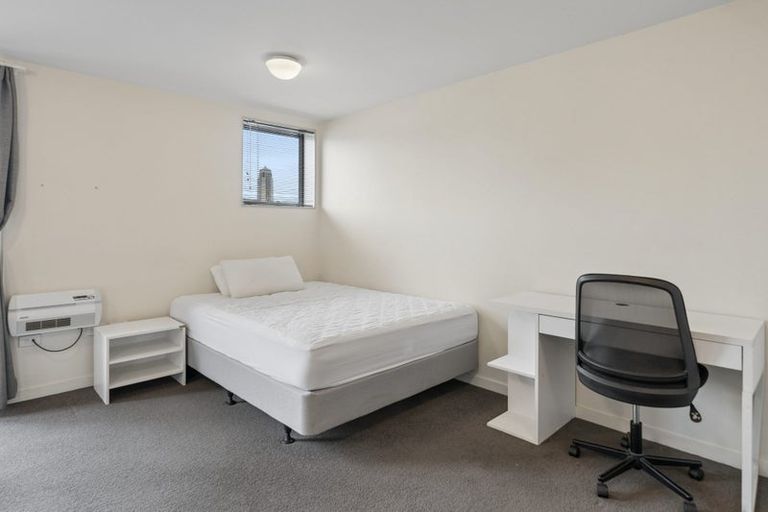Photo of property in Southern Cross Apartments, 406/35 Abel Smith Street, Te Aro, Wellington, 6011