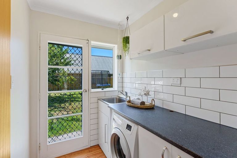 Photo of property in 7 Rimu Street, Waikanae, 5036