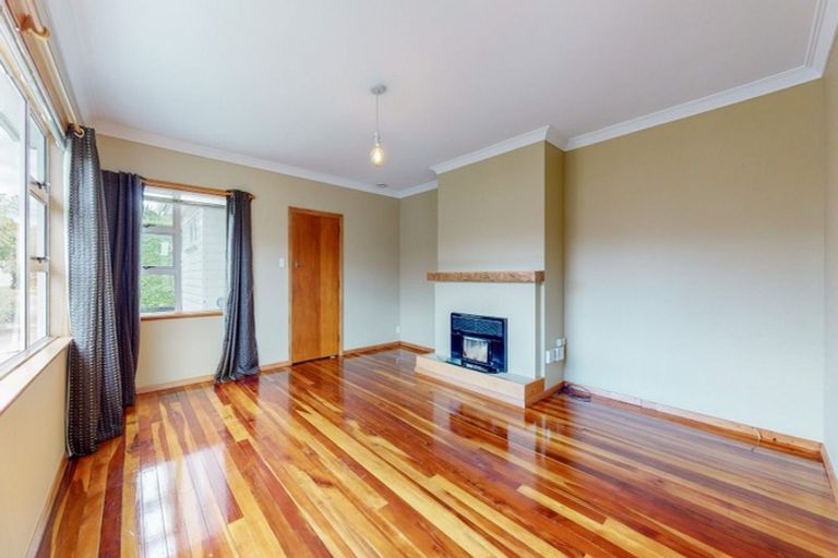Photo of property in 3 Sinclair Street, Ebdentown, Upper Hutt, 5018