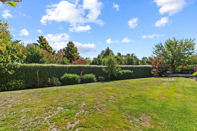 Photo of property in 28 Wilkinsons Road, Harewood, Christchurch, 8051