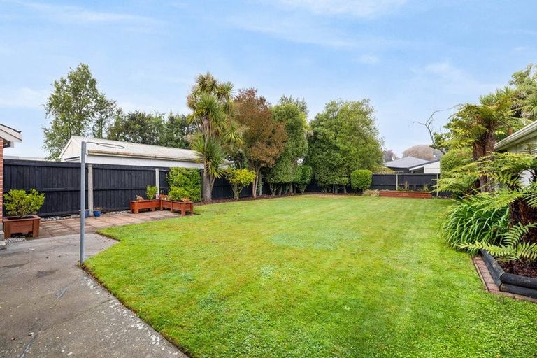 Photo of property in 15 Ethne Street, Mairehau, Christchurch, 8013