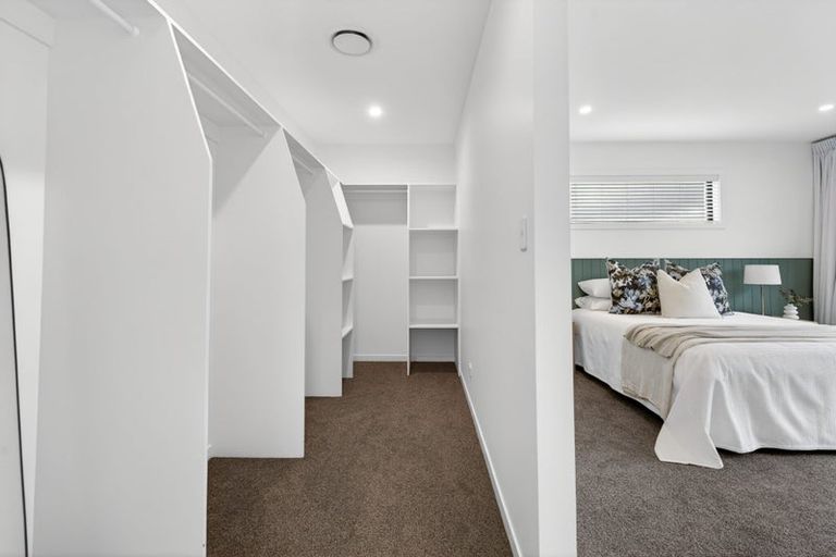 Photo of property in 7 Annie Aranui Drive, Poraiti, 4182