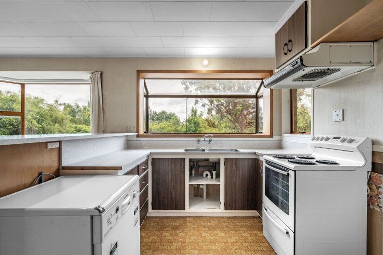 Photo of property in 3 Mcvicar Street, Tuatapere, 9620