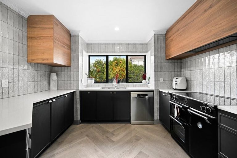 Photo of property in 21 Nielsen Gardens, Rototuna, Hamilton, 3210