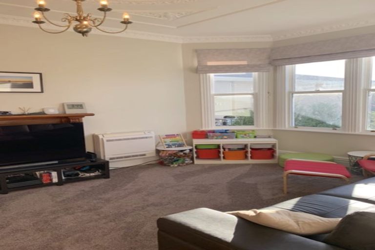 Photo of property in 68 Beauchamp Street, Karori, Wellington, 6012